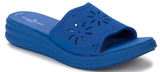 Thumbnail 2: Clarks Women's Drift Floral Sandals 