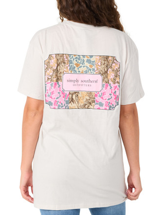Thumbnail 2: SIMPLY SOUTHERN Juniors Camo Camp Star Oversized Graphic Tee 