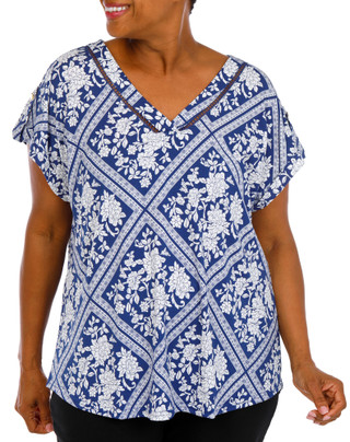 Thumbnail 1: EDGE Plus Short Sleeve Lattice Cutout Top 
