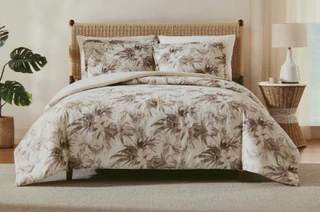 Thumbnail 2: TOMMY BAHAMA Beachway Blooms Reversible Comforter Set 