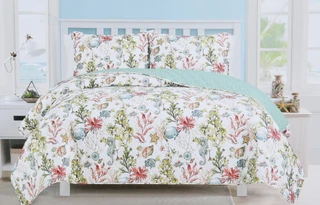 Thumbnail 3: Panama Jack Sea Garden Quilt set 