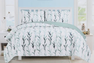 Thumbnail 2: Panama Jack Reversible Quilt Set  