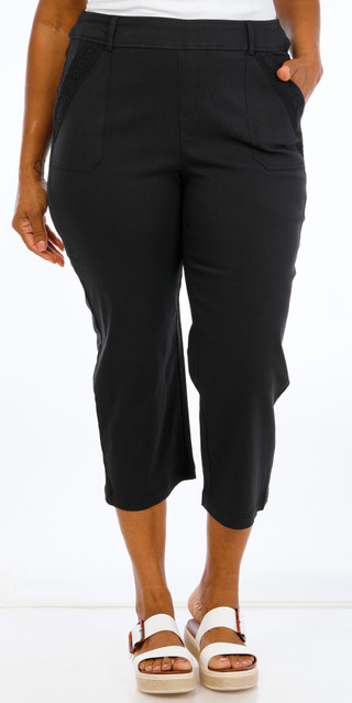 Thumbnail 1: Soho Plus Pull-On Crochet Trim Capris 