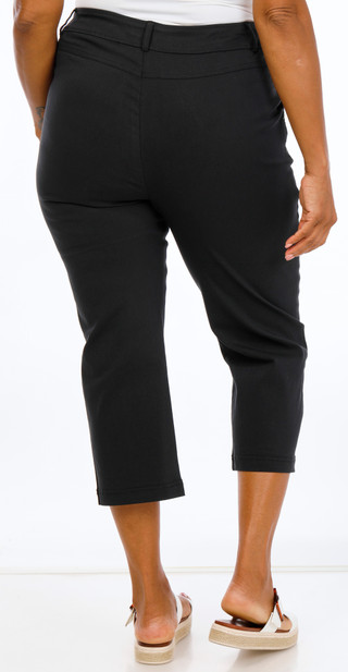 Thumbnail 4: Soho Plus Pull-On Crochet Trim Capris 