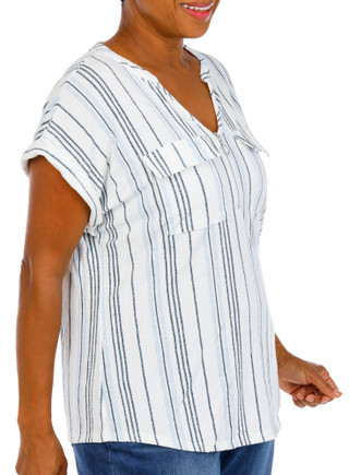 Thumbnail 2: Cure Women's Plus 2 Pocket Quarter Zip Top 