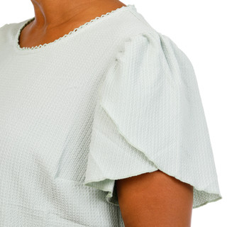 Thumbnail 4: Chenault Women's Plus Textured Tulip Sleeve Top 