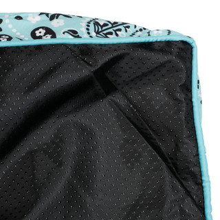 Thumbnail 3: Wrangler 36 in Fleece Lined Gusset Bed for Pets with Handle 