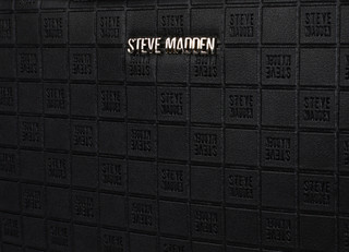 Thumbnail 2: Steve Madden Embossed Logo Weekend Cosmetic Organizer 