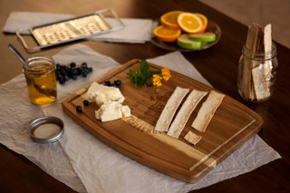 Thumbnail 2: Toscana America250 Ovale Acacia Cutting Board 