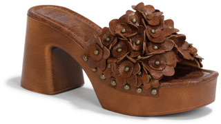 Thumbnail 1: FRYE & CO Womens Wylie Flower Heels 