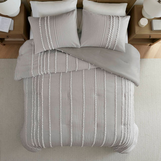 Thumbnail 2: Harbor House Anslee  Cotton Yarn Dyed Comforter Set  