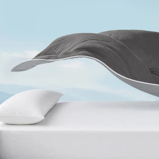 Thumbnail 10: Madison Park Cooling Lightweight Down Alternative Comforter 