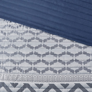 Thumbnail 10: Madison Park Madison Park 4 Pc. Bennett Jacquard Quilt Set  