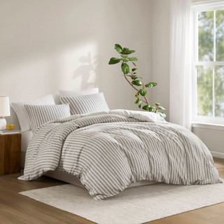 Thumbnail 1: Madison Park Madison Park Etta Duvet Set 