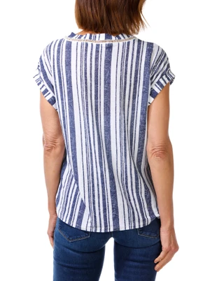 Thumbnail 2: Joie De Vivre Women's Lattice Trim V-Neck Cuffed Sleeve Top 