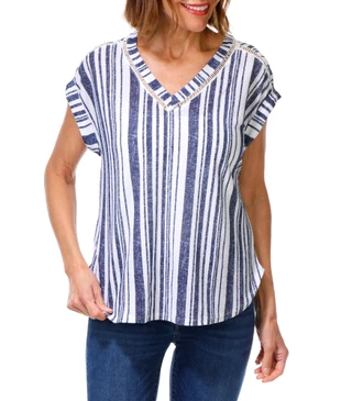 Thumbnail 1: Joie De Vivre Women's Lattice Trim V-Neck Cuffed Sleeve Top 