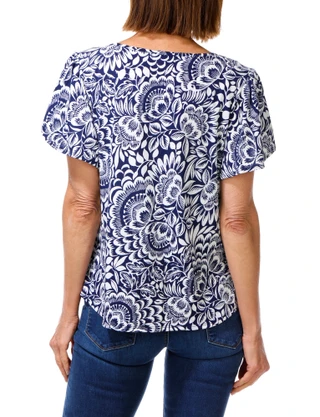 Thumbnail 4: Cure. Women's Short Sleeve Print Top 