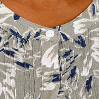 Thumbnail 4: Coral Bay Plus Short Sleeve Pintuck Print Top 