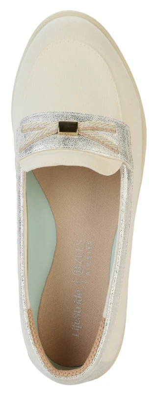Thumbnail 4: Bzees Women's All Aboard Boat Shoes 