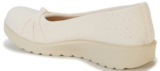Thumbnail 3: Bzees Women's Gem 2 Sugar Floral Slip On Shoes 