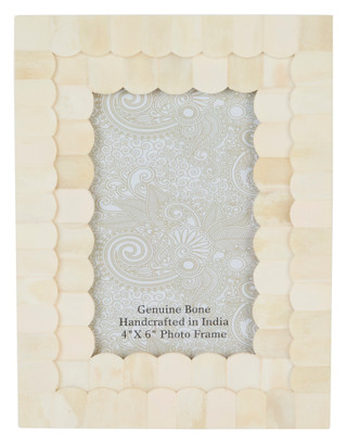 Thumbnail 1: 8x6 Scalloped Bone Photo Frame 