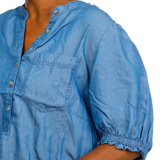 Thumbnail 2: Hope & Harlow Women's Plus Chambray Denim Top  