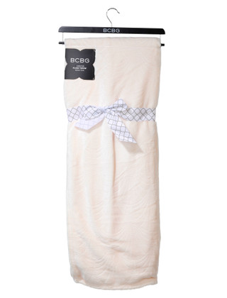 Thumbnail 3: BCBG 50x70 Embossed Plush Throw 
