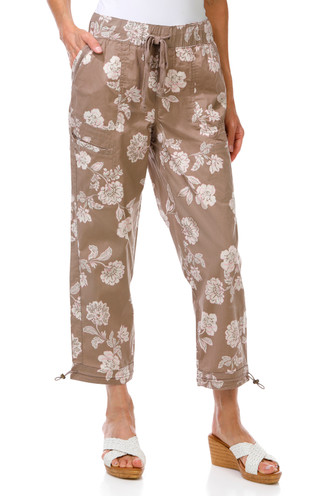 Thumbnail 1: Democracy Women's Retro Palm Woven Capris 