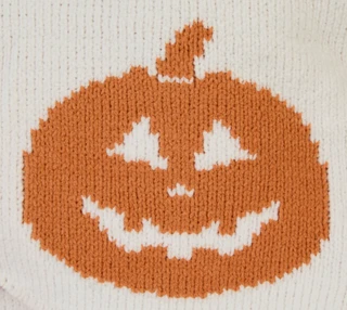 Thumbnail 2: Spooky Home 50x60 Scallop Edge  Halloween Pumpkin Throw 