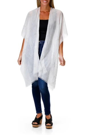 Thumbnail 1: Lulu Women's Embellished Fringe Hem Kimono  