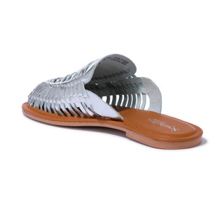 Thumbnail 3: Seychelles Women's Little Italy Slides  