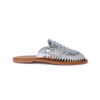 Thumbnail 4: Seychelles Women's Little Italy Slides  