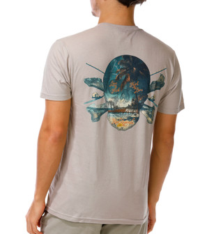 Thumbnail 1: REEL LEGENDS Men's Short Sleeve Fish To Live Graphic Tee 