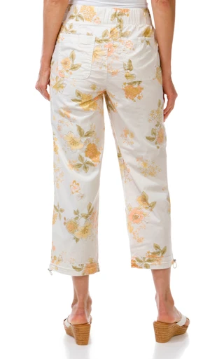 Thumbnail 2: Democracy Women's Pull On Floral Capris 