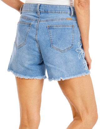 Thumbnail 2: Stella Parker Women's Embroidered Floral Denim Shorts  