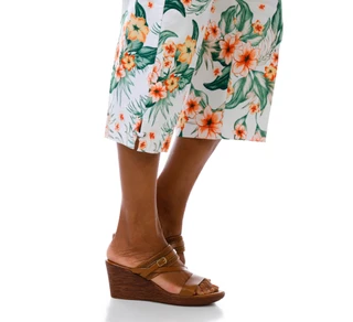 Thumbnail 5: Coral Bay Plus Printed Stretch Waist Capris 