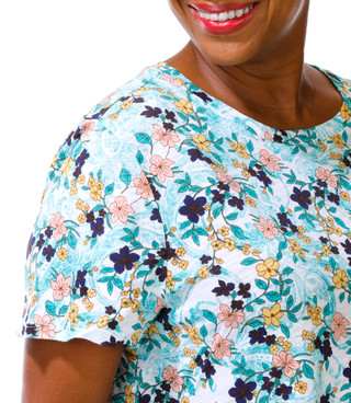 Thumbnail 3: Blue Sol Plus Short Sleeve Floral Crew Neck Top 