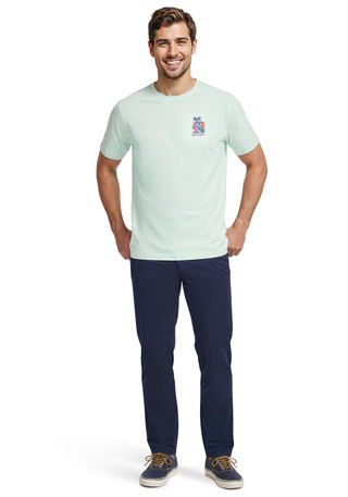 Thumbnail 4: IZOD Men's Saltwater Short Sleeve Graphic Tee 
