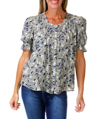 Thumbnail 1: Kate Park Women's Petite  Floral Print Top  