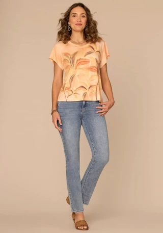 Thumbnail 4: Democracy Women's Scoop Neck Boyfriend Tee 