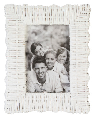 Thumbnail 1: Mud Pie 5x7 Scallop Woven Frame 