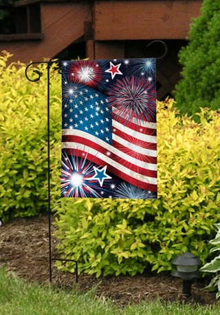 Thumbnail 3: BRIARWOOD LED Light-Up Fireworks Garden Flag 