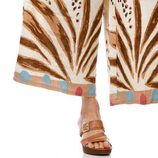 Thumbnail 3: Kaktus Couture Petite Pull-On Wide Leg Pants 