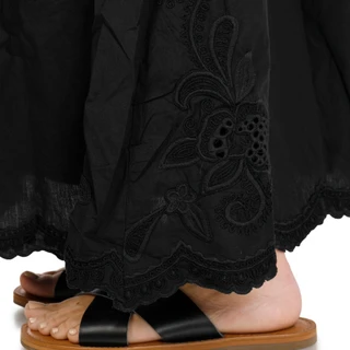 Thumbnail 2: ELIE TAHARI Women's Eyelet Trim Maxi Skirt 