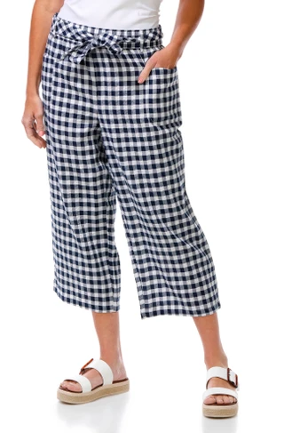 Thumbnail 1: Coral Bay Women's Gingham Capris 
