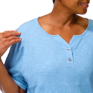 Thumbnail 2: Coral Bay Plus Short Sleeve Textured Henley Neck Top 