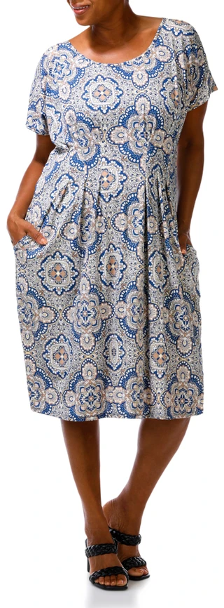 Thumbnail 1: Sami & Jo Plus Short Sleeve Mandala Print Midi Dress 