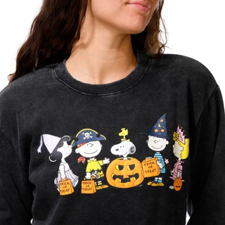 Thumbnail 3: Peanuts Juniors Long Sleeve Snoopy Halloween Friends Sweater 