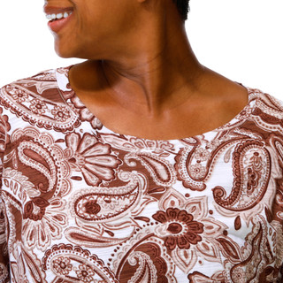 Thumbnail 2: Blue Sol Women's Long Sleeve Paisley Scoop Neck Top 