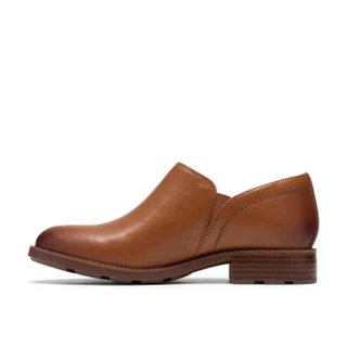 Thumbnail 5: Clarks Women's Adalynn Bay Slip On Shoes 